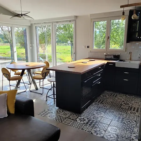 Maison Proche De Verdun, En Campagne, Jusqu'a 6 Personnes *