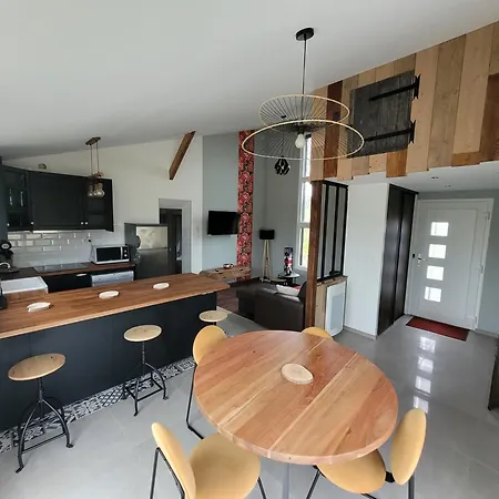 Holiday home Maison Proche De Verdun, En Campagne, Jusqu'a 6 Personnes