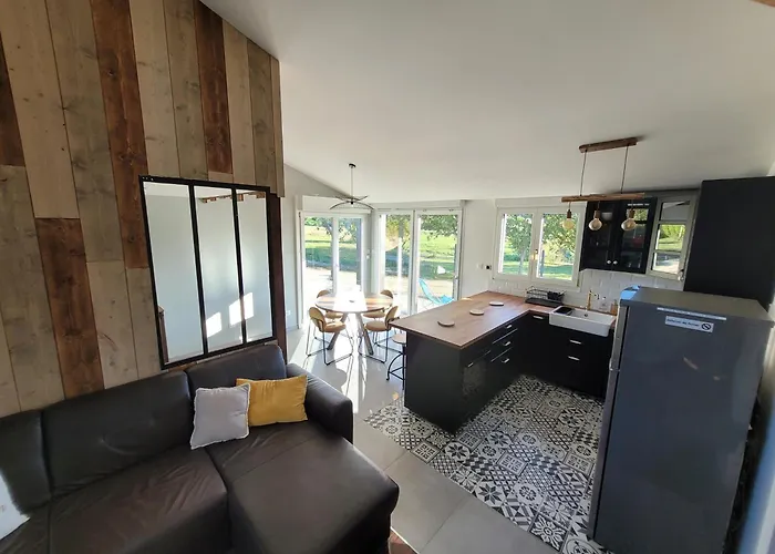 Maison Proche De Verdun, En Campagne, Jusqu'a 6 Personnes Дом отдыха *